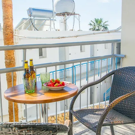 Apartment Napa Harrys Agia Napa